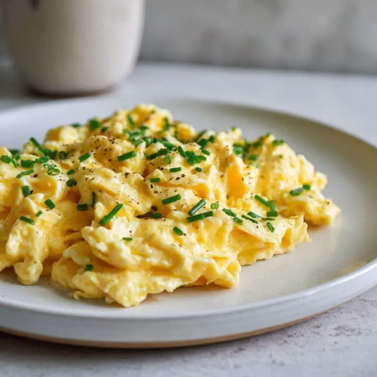Oprah’s 4-Ingredient Scrambled Eggs – Creamy & Simple